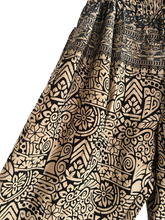 Load image into Gallery viewer, Vintage Silk Lounge Set Large