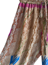 Load image into Gallery viewer, Vintage Silk Lounge Set Large