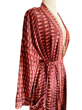Load image into Gallery viewer, Vintage Silk Long Robe