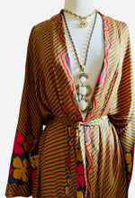 Load image into Gallery viewer, Vintage Silk Long Robe