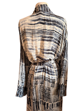 Load image into Gallery viewer, Vintage Silk Long Robe