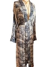 Load image into Gallery viewer, Vintage Silk Long Robe