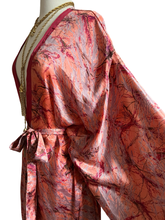 Load image into Gallery viewer, Vintage Silk Robe