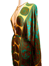 Load image into Gallery viewer, Vintage Silk Robe