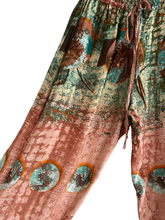 Load image into Gallery viewer, Vintage Silk Lounge Set Large