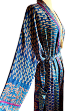 Load image into Gallery viewer, Vintage Silk Long Robe