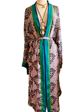 Load image into Gallery viewer, Vintage Silk Robe