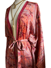 Load image into Gallery viewer, Vintage Silk Robe