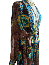 Load image into Gallery viewer, Vintage Silk Long Robe