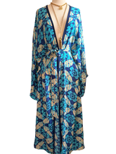 Load image into Gallery viewer, Vintage Silk Long Robe
