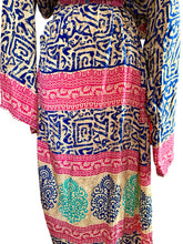 Load image into Gallery viewer, Vintage Silk Long Robe