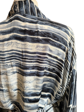 Load image into Gallery viewer, Vintage Silk Long Robe