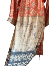 Load image into Gallery viewer, Vintage Silk Long Robe