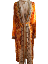 Load image into Gallery viewer, Vintage Silk Robe