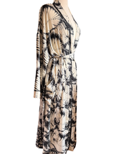 Load image into Gallery viewer, Vintage Silk Long Robe