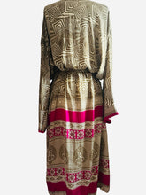 Load image into Gallery viewer, Vintage Silk Long Robe