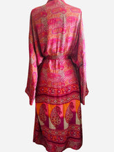 Load image into Gallery viewer, Vintage Silk Long Robe