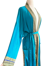 Load image into Gallery viewer, Vintage Silk Robe