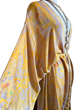 Load image into Gallery viewer, Vintage Silk Long Robe