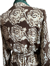 Load image into Gallery viewer, Vintage Silk Long Robe