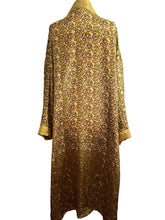 Load image into Gallery viewer, Vintage Silk Robe