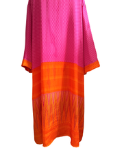 Load image into Gallery viewer, Vintage Silk Long Robe