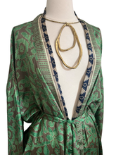 Load image into Gallery viewer, Lale Brass Collar