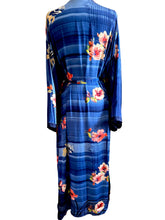 Load image into Gallery viewer, Vintage Silk Long Robe