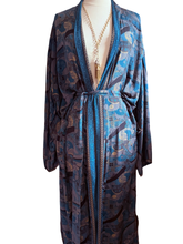 Load image into Gallery viewer, Vintage Silk Long Robe