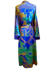 Load image into Gallery viewer, Vintage Silk Long Robe