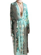 Load image into Gallery viewer, Vintage Silk Robe
