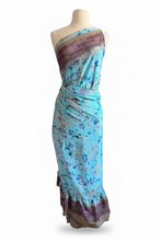 Load image into Gallery viewer, Vintage Silk Sari Sarong