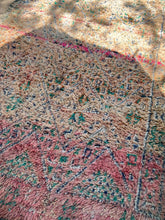 Load image into Gallery viewer, Beni MGuild Natural + Pink Rug 6’x9’