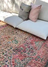 Load image into Gallery viewer, Beni MGuild Natural + Pink Rug 6’x9’