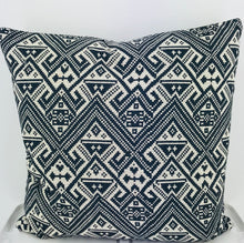 Load image into Gallery viewer, Nomade Pillow Charcoal