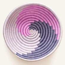 Load image into Gallery viewer, Lavender Swirl Plateau Bowl
