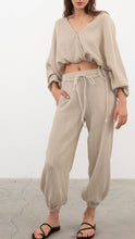 Load image into Gallery viewer, Elle Pants Oatmeal