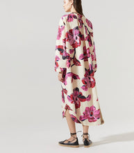 Load image into Gallery viewer, Hibiscus Dress