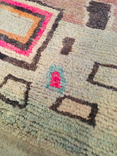 Load image into Gallery viewer, Mist Moroccan Boujaad Rug 6’x9’