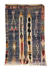 Load image into Gallery viewer, Moroccan Rug Earthy Purple 5’x8’