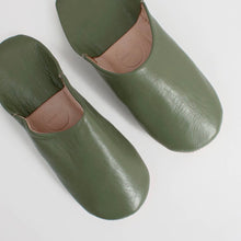 Load image into Gallery viewer, Moroccan Babouche Slipper Olive